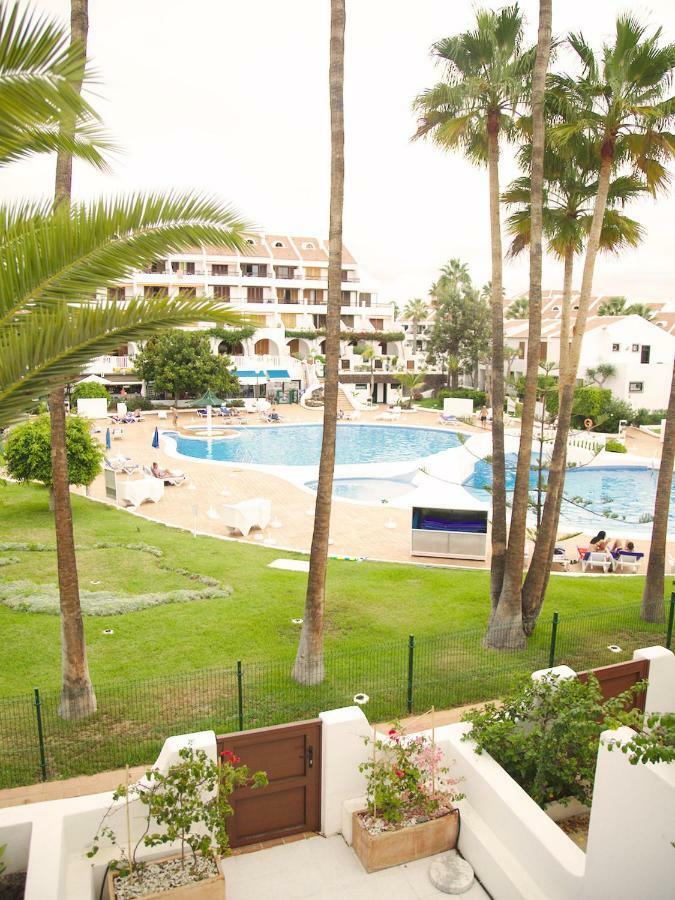 אדחה 2 Min Walk To Beach - Private Solarium Bungalow מראה חיצוני תמונה